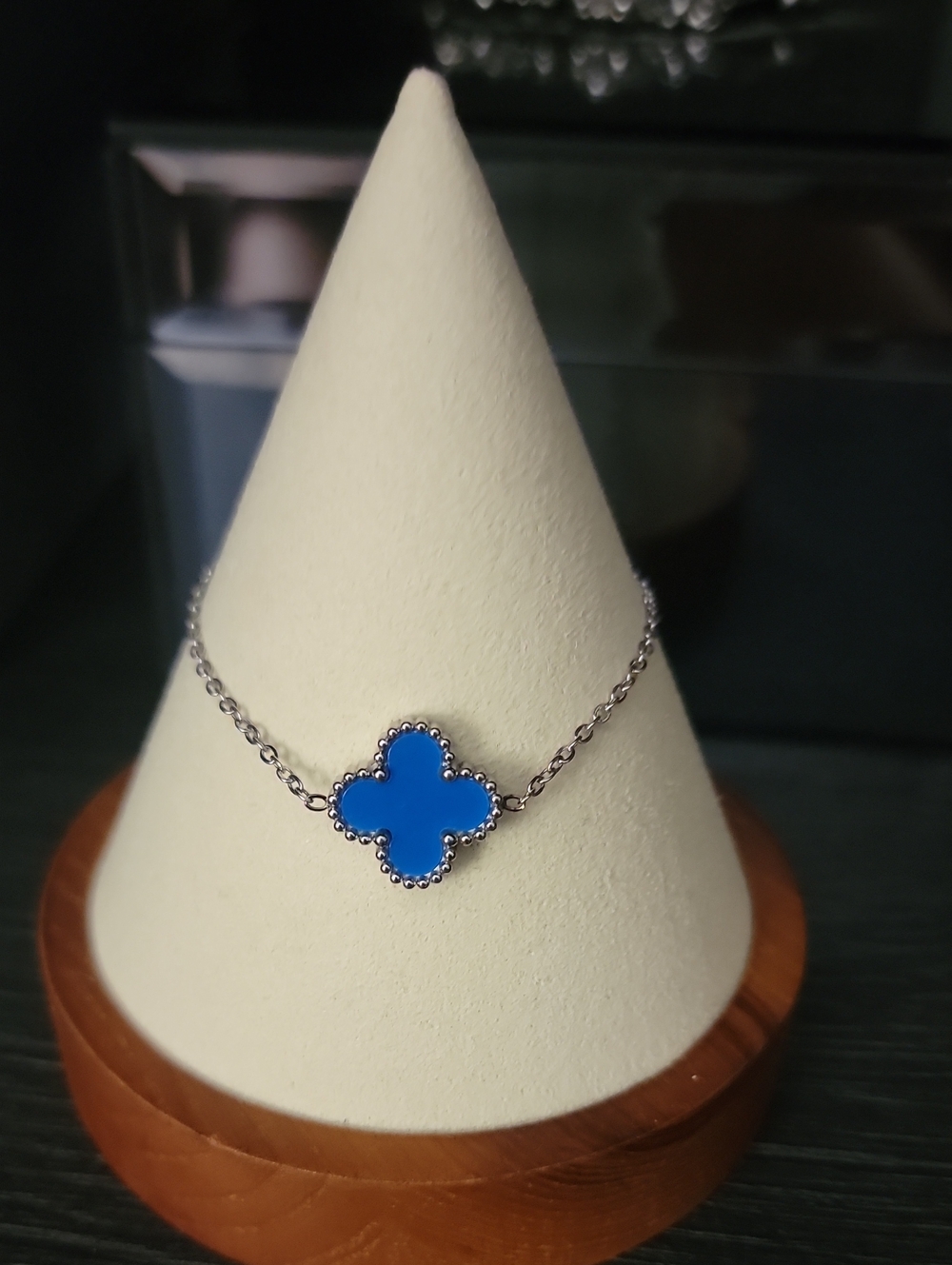 Blue Clover Pendant Bracelet - Women's Silver Chain